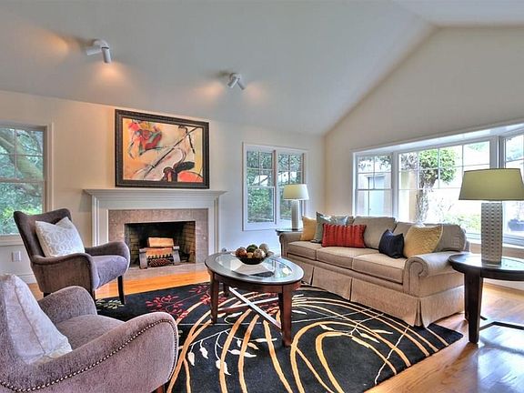 3rd image of 18439 Hernandez Ln