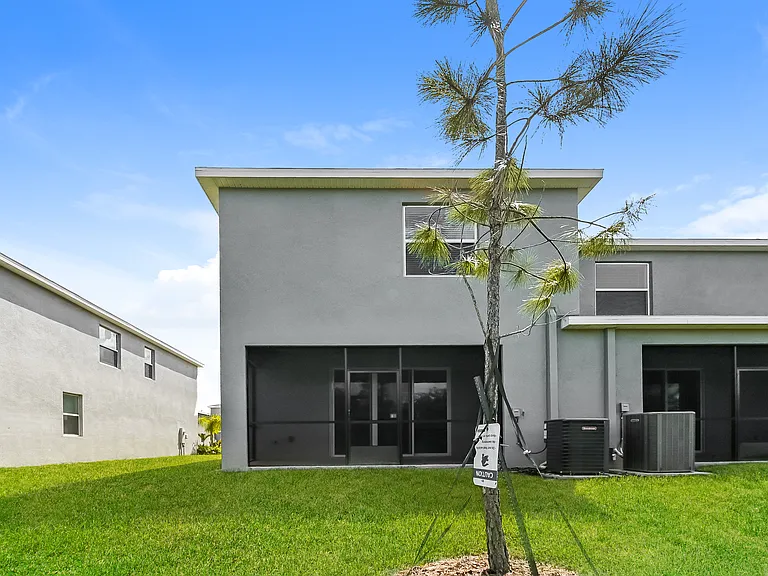 11945 Stoneport Pl — Photo 8
