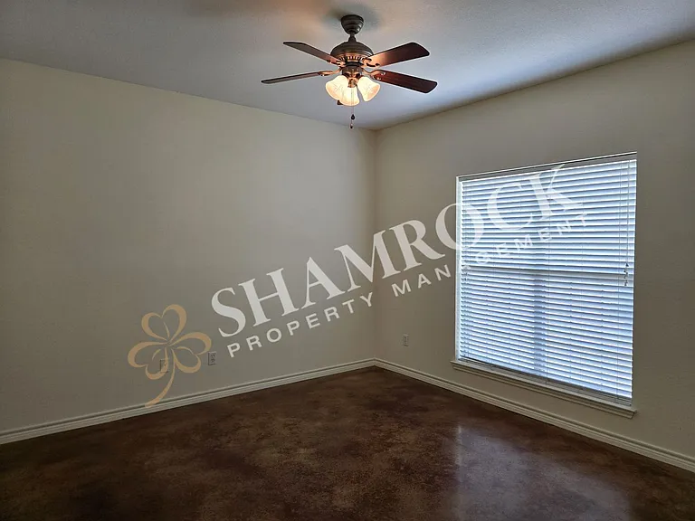 820 Chambers Creek Cir — Photo 7