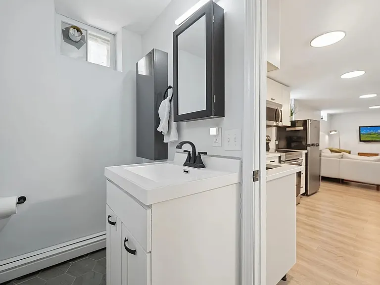 3340 Colfax Ave S #2 — Photo 2