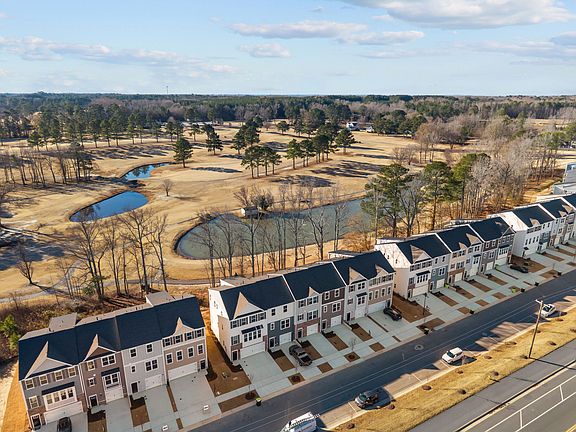 Golf course & pond views from your back patio and deck!