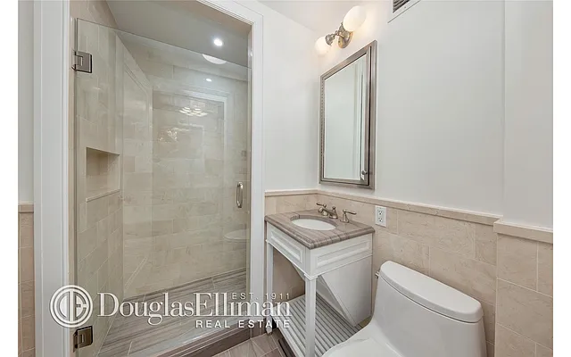 Rented by Douglas Elliman | media 5