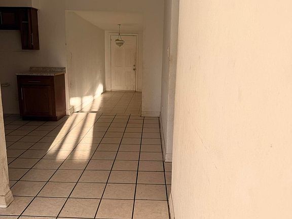 3rd image of 3307 N 59TH Avenue