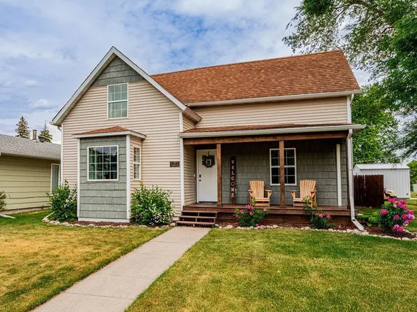 121 5th Ave N, Casselton, ND 58012