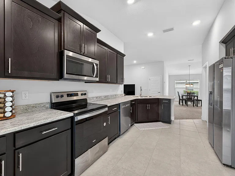 8705 Merano Ave — Photo 15