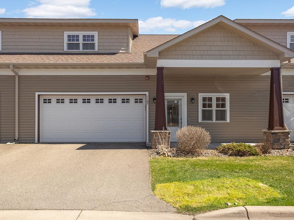 1st image of 1165 Parkwood Ln