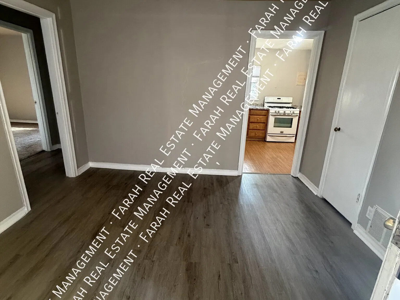 Available Now- 2 bed/1bath House in Arlington, TX 76010 — Photo 4