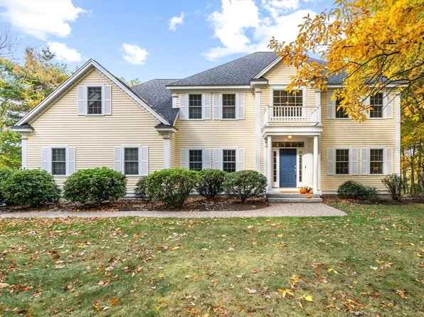 279 Gleasondale Rd, Stow, MA 01775