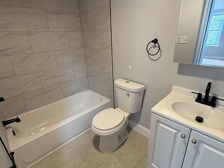 718 N 16th St #3 — Photo 6