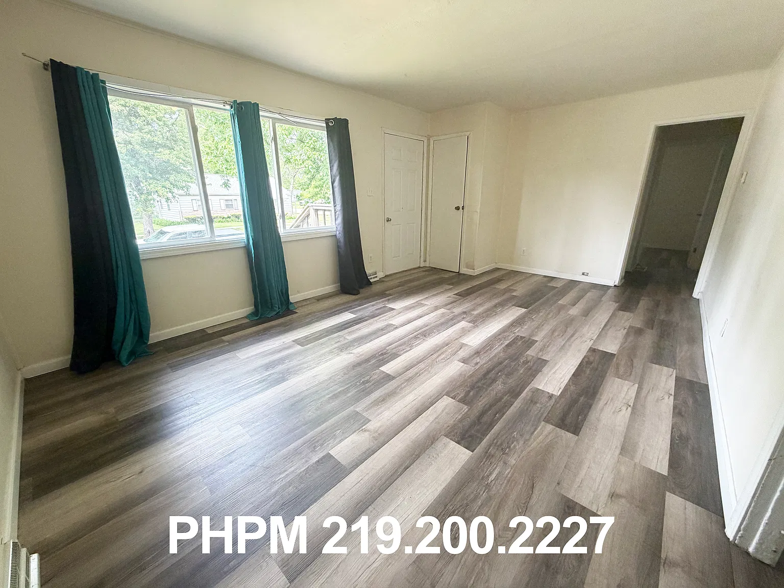 3 bed, 875 sqft, $1,475 — Photo 2
