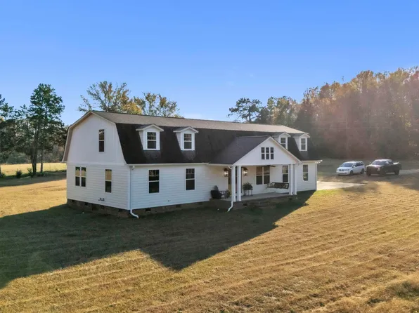 46 Hawkins Dr, Donalds, SC 29638