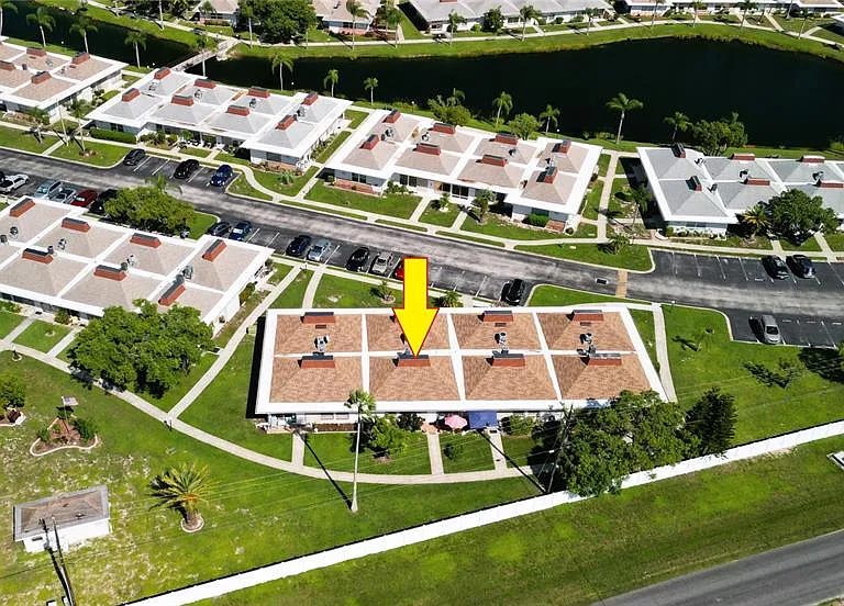 4337 Tahitian Gardens Cir #F — Photo 3