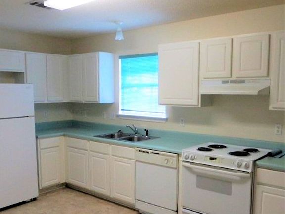 5th image of 343 Mirabelle Dr