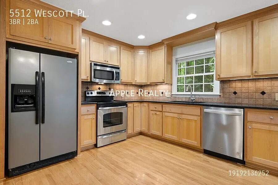 5512 Wescott Pl - Available mid January — Photo 4