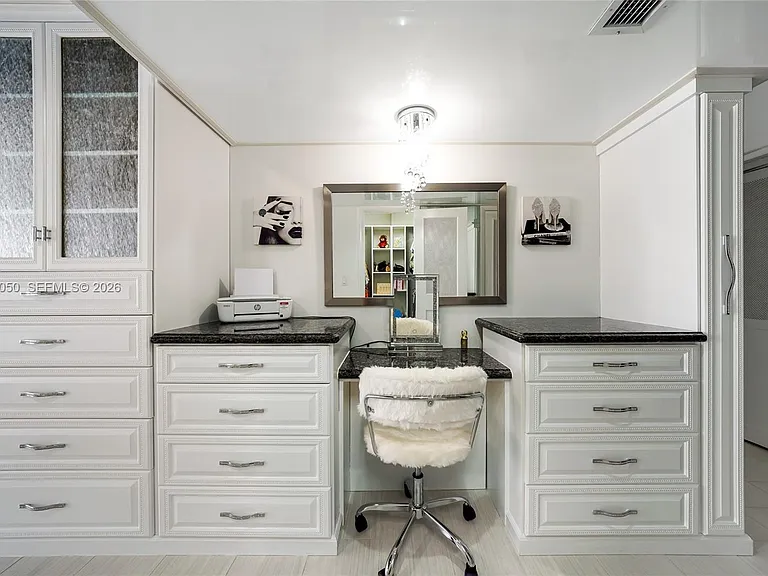 4020 Galt Ocean Dr #1406 — Photo 32