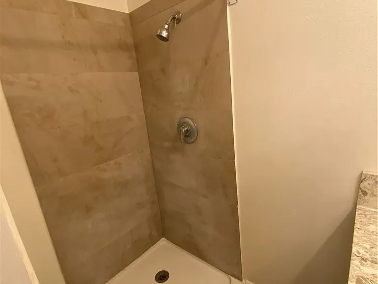 5403 Newcastle Ave #8 — Photo 24
