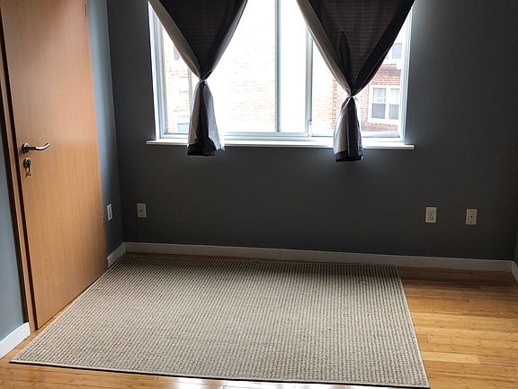 5th image of 8114 Queens Blvd APT E5