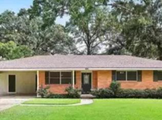 4225 Robert St, Zachary, LA 70791
