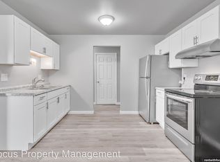 2020 Regency Ct APT 8, Appleton, WI 54915