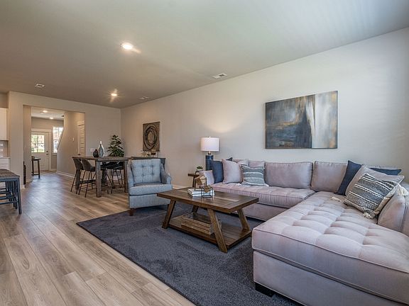 5th image of 3139 Lamond Dr Lot 85