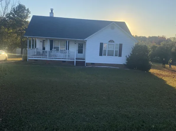 203 Amber Ln, Willow Spring, NC 27592