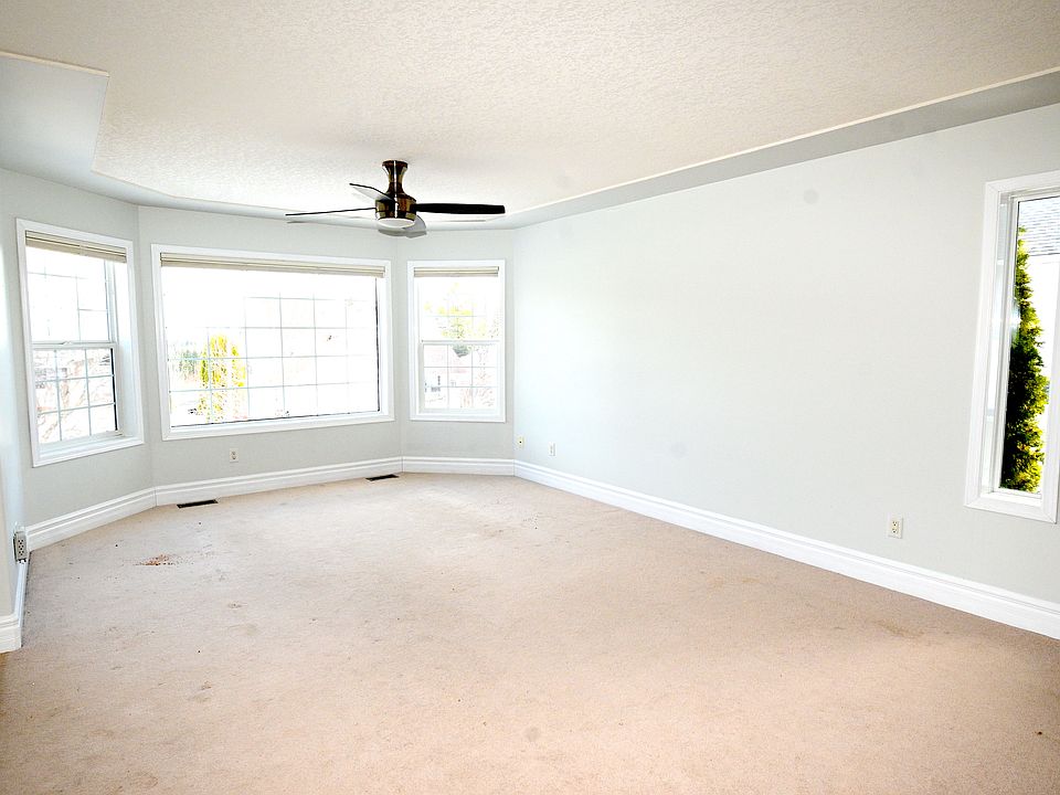 1st image of 3242 Vista View Rd #A