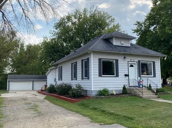 175 South St, West Concord, MN 55985