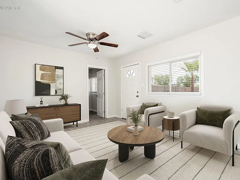 744 W Coolidge St #C — Photo 4
