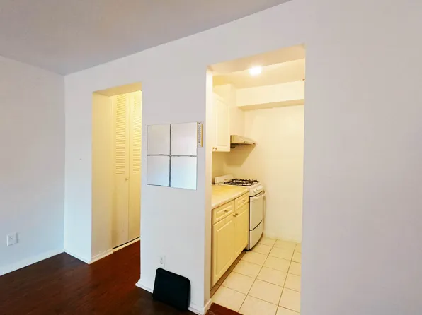 78-06 46th Avenue image 5 of 14