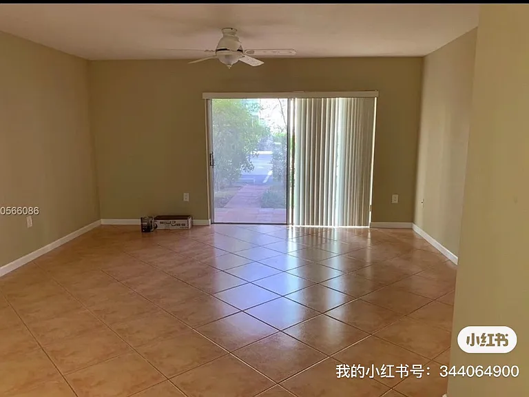 8325 SW 72nd Ave #102C — Photo 5