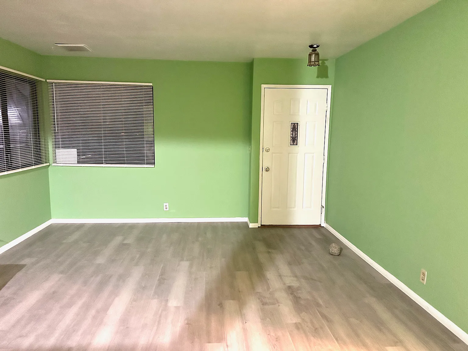 3 bed, 1400 sqft, $2,800 — Photo 4