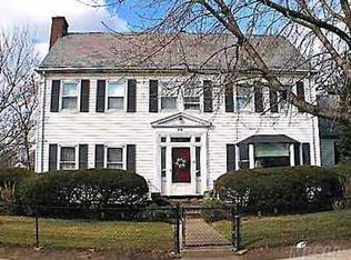 54 Fletcher Ave, Valley Stream, NY 11580