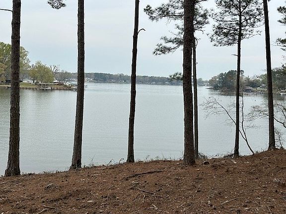 5th image of Rabbit Run Rd