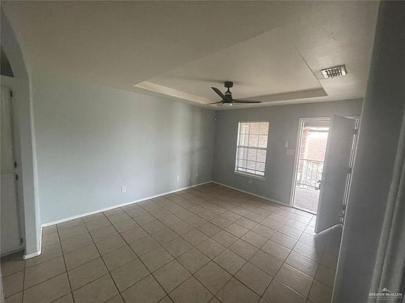 4th image of 1301 N Sal St #4
