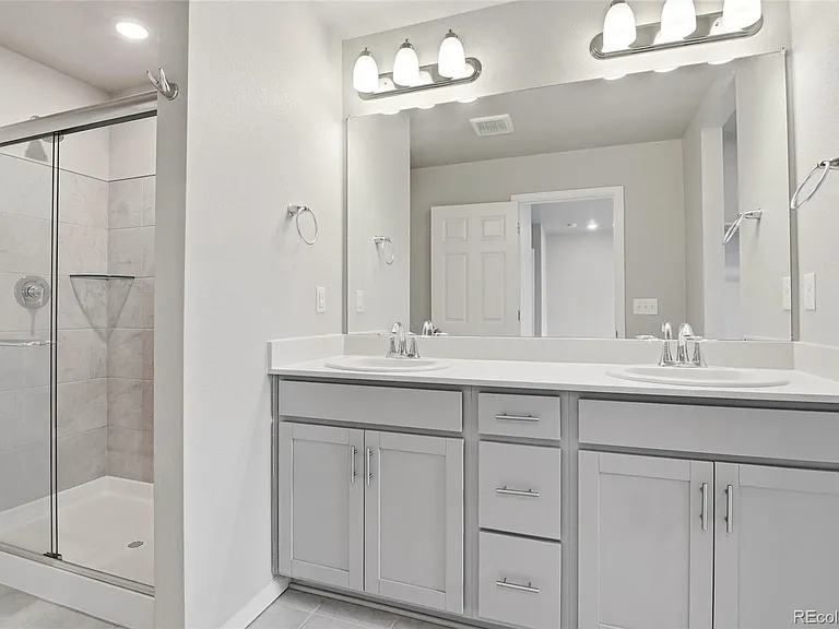 11433 W Belleview Dr — Photo 11