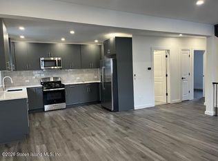 256 Demorest Ave, Staten Island, NY 10314