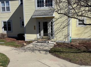 2225 S Huron Pkwy APT 2, Ann Arbor, MI