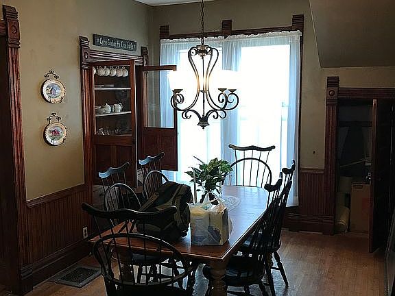 Formal Dining