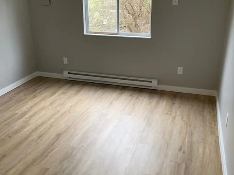 729 W Dixie St #18W — Photo 3