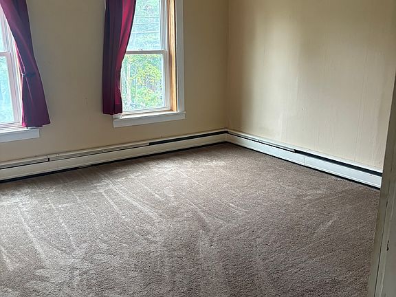 5th image of 115 Vet Center Dr APT 2