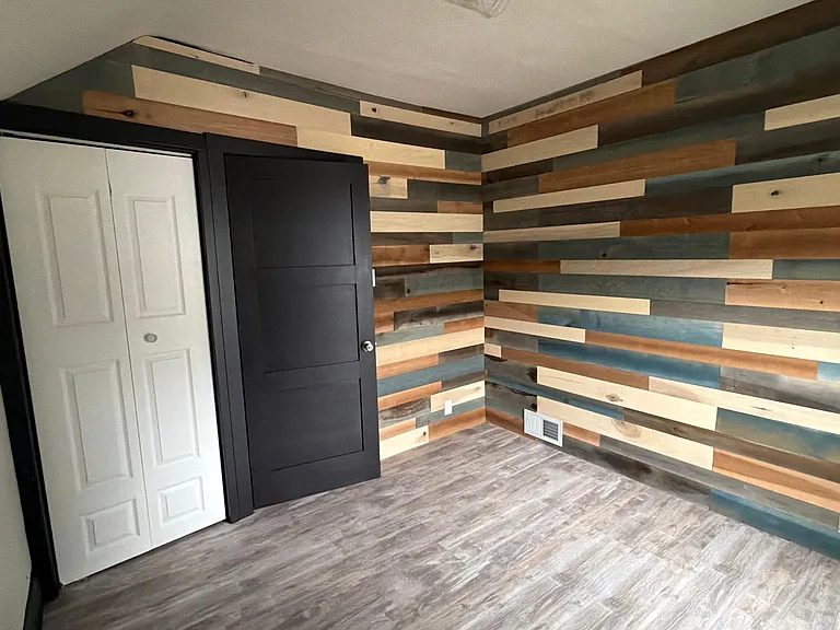 303 S Erie St — Photo 19