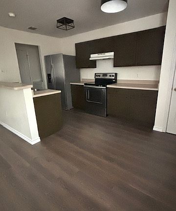 4th image of 126 Cedargrove St #124