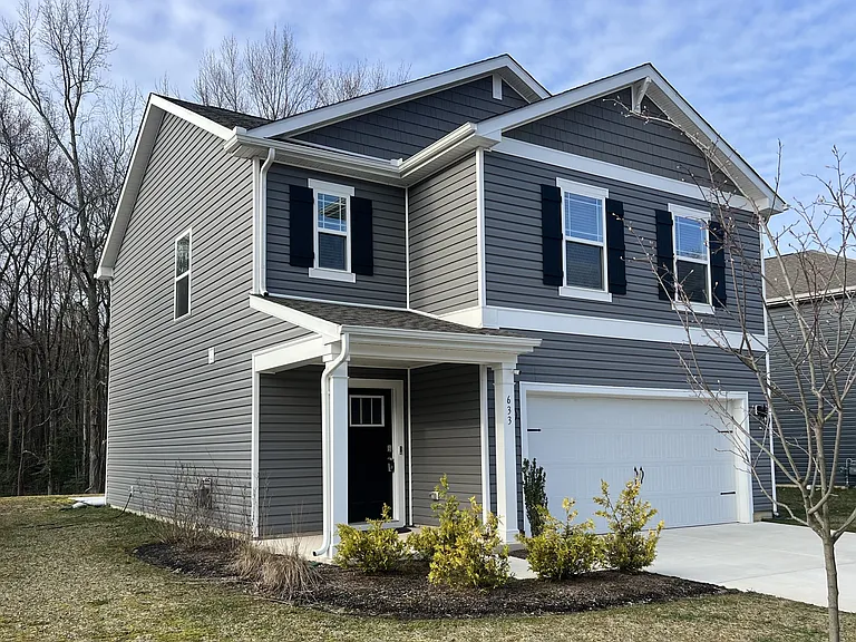 633 Currant Cir — Photo 1