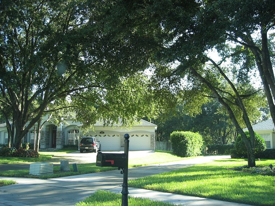 located on quiet cul-de-sac