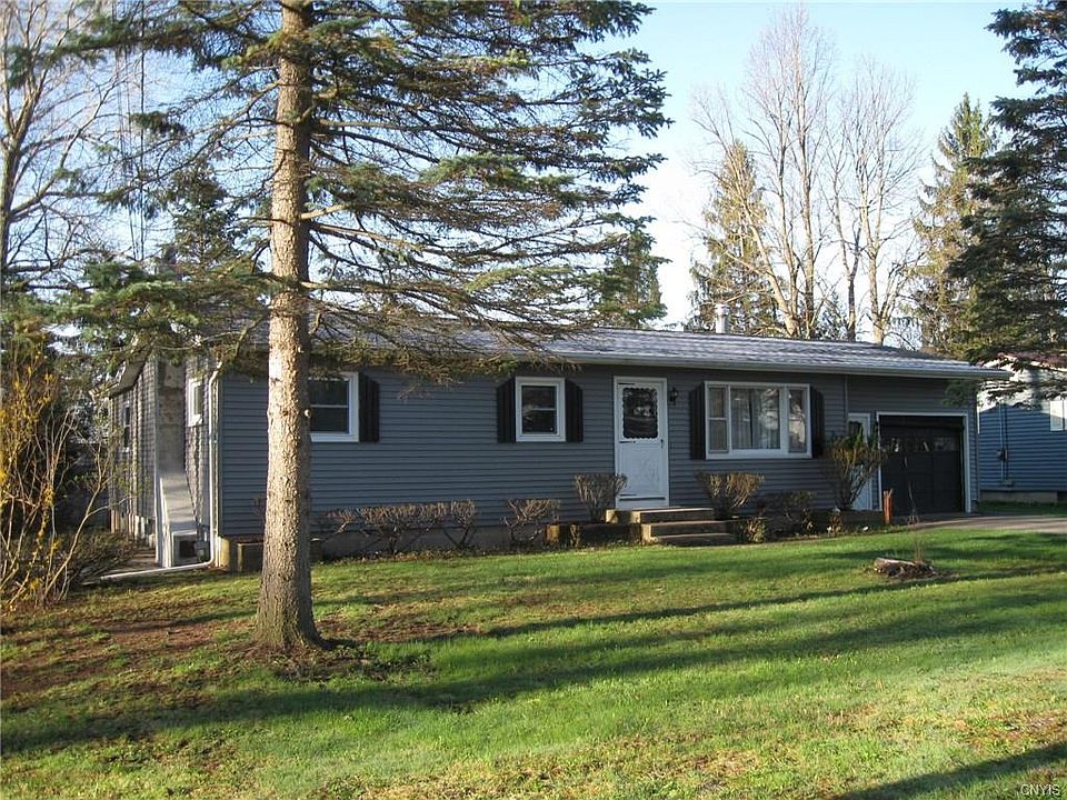 1st image of 126 Eastwood Ave
