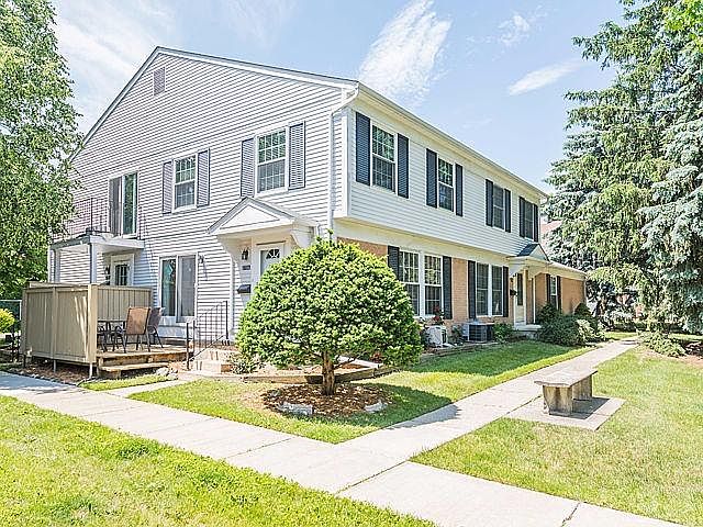 1st image of 2736 Glenbridge Ct #72