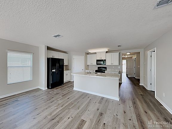 5th image of 2348 Bonnie Lakes Dr