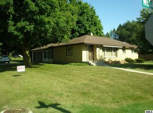 1001 Westfield Dr, Jackson, MI 49203