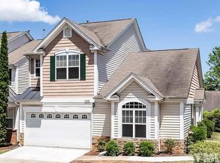 8308 Chimneycap Dr, Raleigh, NC 27613