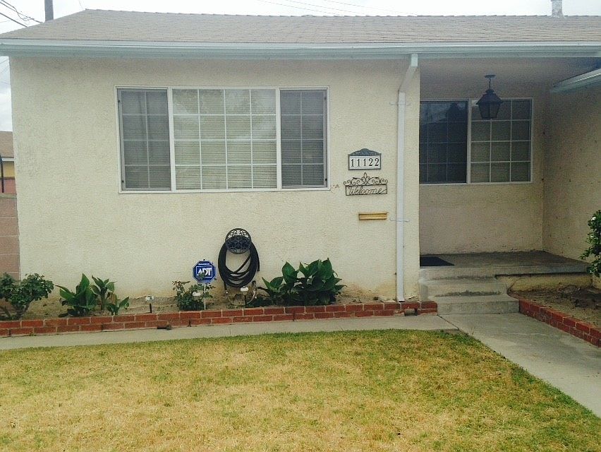 1st image of 11122 Maidstone Ave